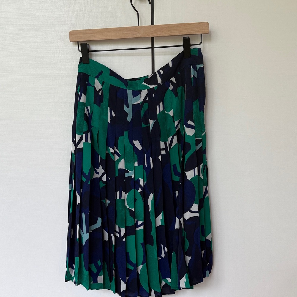 Ann Taylor Green and Blue Patterned Midi Skirt